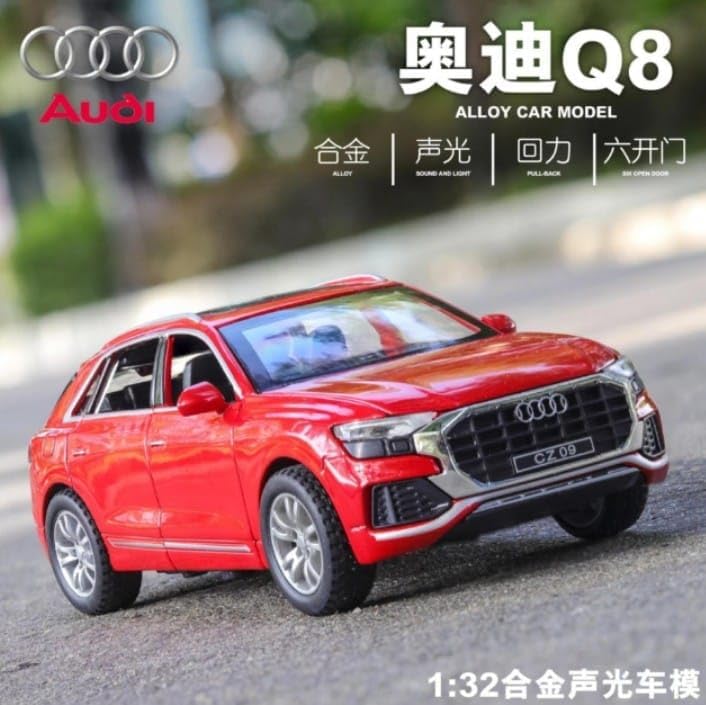 Audi Q8 SUV 1:32 Die-cast Car