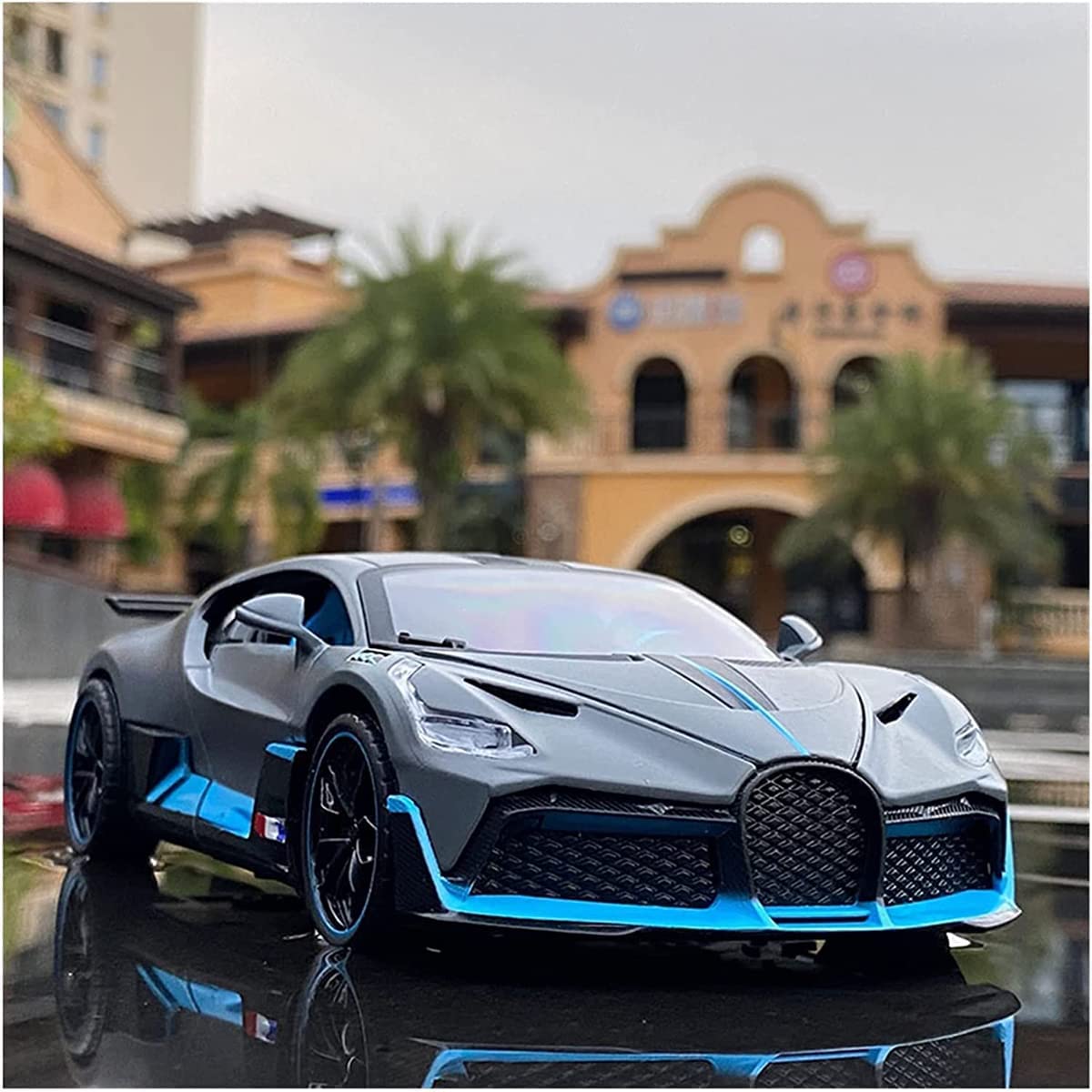 Bugatti Divo 1:32 Exclusive Alloy Metal Pull Back Die-cast Car